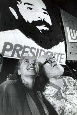 Comício da candidatura “Lula Presidente” (PT) nas praça Castro Alves nas eleições de 1989 (Salvad...