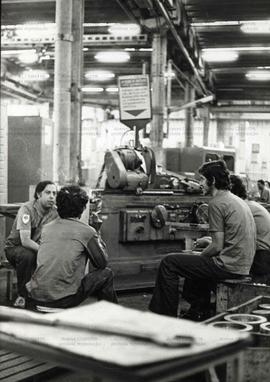 Greve dos metalúrgicos da fábrica Villares ([São Bernardo do Campo-SP?], 30 nov. 1978). / Crédito...