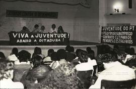Encontro de Jovens do PT contra o desemprego (Local desconhecido, 17 out. 1981). / Crédito: Vera Lúcia.