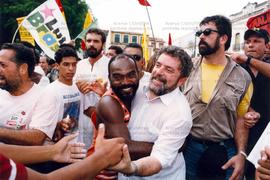 Visita da candidatura “Lula Presidente” (PT) nas eleições de 1989 (Salvador-BA, 00 set. 1994). / ...