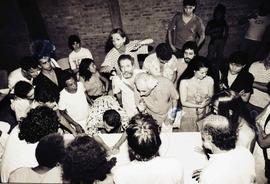 Ato cultural em apoio à candidatura “Suplicy vereador” (PT) nas eleições de 1988 (São Paulo-SP, 1...