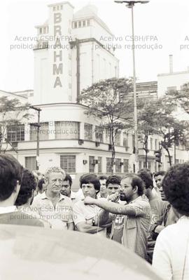 Greve dos trabalhadores do setor de bebidas (São Paulo-SP, [1985-1987]). Crédito: Vera Jursys