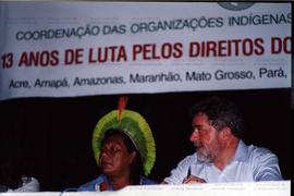 Ato de comemoração pelos “13 anos de luta pelos direitos dos povos indígenas” nas eleições de 200...
