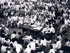 Encontro Nacional de Fundação do PT, realizado no Colégio Sion (São Paulo-SP, 10 fev. 1980). / Cr...