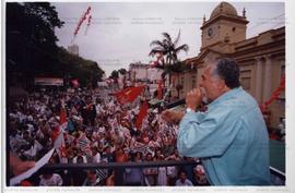 Atividade da candidatura &quot;Genoino Governador&quot; (PT) nas eleições de 2002 (São José dos Campos-SP, 2002) / Crédito: Autoria desconhecida