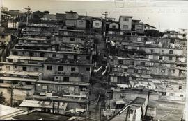 Favela urbanizada, no bairro do Jardim Marilene (Diadema-SP, data desconhecida). / Crédito: João Pereira.