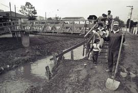 Obras de saneamento básico realizadas pela Prefeitura Municipal de São Paulo (São Paulo-SP, 1989)...