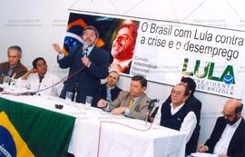 Reunião da candidatura “Lula Presidente” com sindicalistas nas eleições de 1998 (São Paulo-SP, 1998). / Crédito: Roberto Parizotti