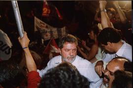 Comício da candidatura &quot;Lula Presidente&quot; (PT) nas eleições de 2002 (Recife-PE, 2002) / ...