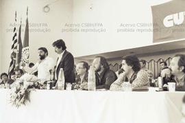 Cerimônia de posse da diretoria do Sindicato dos Metalúrgicos de São Bernardo e Diadema (São Bernardo do Campo-SP, ago. 1984). Crédito: Vera Jursys