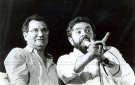 Comício da candidatura “Lula Presidente” (PT) na praça da Sé nas eleições de 1989 (São Paulo-SP, 17 set. 1989). / Crédito: Paula Lima
