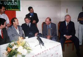 Visita da dandidatura “Lula Presidente” (PT) à Prefeitura de Maringá nas eleições de 2002 (Maring...