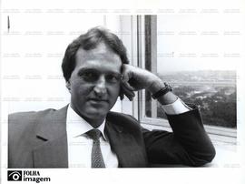 Retrato do empresário Emerson Kapaz (Local desconhecido, 29 jan. 1992). / Crédito: Bel Pedrosa/Fo...