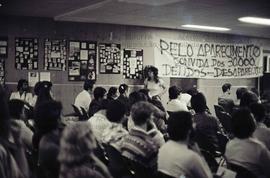 Ato contra a repressão em El Salvador e Argentina organizado pela Comissão Pró-CUT (Local desconhecido, 1981). Crédito: Vera Jursys