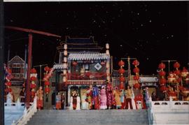 Viagem da Delegação do PT Nacional à China, atendendo ao convite do Partido Comunista Chinês (Pequim, Shanghai e Xian-China, 21 a 29 abr. 2004). / Crédito: Autoria desconhecida
