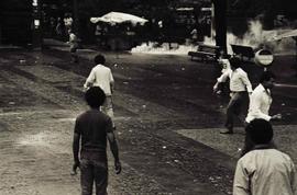 Ato da “panela vazia” na Praça da Sé (São Paulo-SP, 1979). Crédito: Vera Jursys