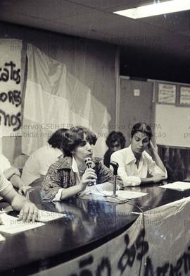 Ato contra a repressão em El Salvador e Argentina organizado pela Comissão Pró-CUT (Local desconhecido, 1981). Crédito: Vera Jursys