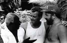 Visita de Lula a Angra dos Reis (RJ) (Angra dos Reis-RJ, [1993-1996?]). / Crédito: Ademir F. de C...