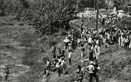 [Manifestação contra a poluição do Rio Jaboatão, na Curva do Caranguejo (Jaboatão-PE, 2 fev. 1978...