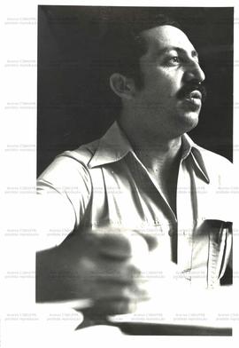 Retrato de Chico Mendes (Local desconhecido, Data desconhecida). / Crédito: Nelson Penteado.