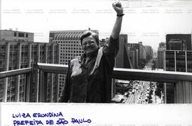 Retratos de Luiza Erundina, prefeita eleita de São Paulo (São Paulo-SP, nov. 1988) . / Crédito: R...