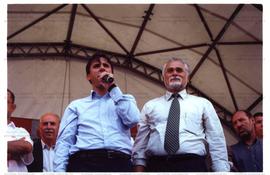 Atividade da candidatura “Genoino Governador” (PT) nas eleições de 2002 (São Paulo-SP, 2002) / Crédito: César Ogata