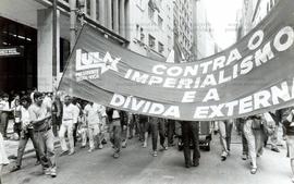 Passeata no centro bancário promovida pela candidatura “Lula Presidente” (PT) nas eleições de 198...