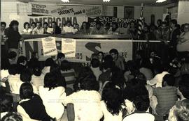 Assembleia dos servidores públicos federais ([São Paulo?], 28 mai. 1983). / Crédito: Lau Polinesio.