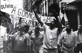Caminhada promovida pela candidatura Olívio DutraPrefeito (PT) nas eleições de 1988 (Porto Alegre-RS, nov. 1988). / Crédito: Karing Emerich