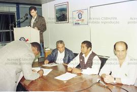 Reunião com centrais sindicais no Sindicato dos Trabalhadores da Indústria de Energia Elétrica do Estado de São Paulo (Local desconhecido, 1996). Crédito: Vera Jursys