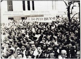 1º de Maio (Dia do Trabalhador) no Estádio São Januário (Rio de Janeiro-RJ, 01 mai. 1942). Crédito: Vera Jursys