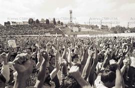 Ato do 1º de Maio, Dia do Trabalhador, na Vila Euclides (São Bernardo do Campo-SP, 01 mai. 1985)....