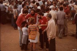 Comício de candidaturas do PT nas eleições de 1982 (São Paulo-SP, 21 abr. 1982). / Crédito: Autoria desconhecida