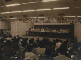 Conferência Nacional por Sindicatos Livres, 1a (Local desconhecido, 16 dez. 1979). / Crédito: Flávio Carvalho.