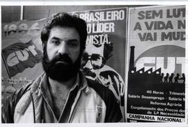 Retrato de Jorge Coelho, diretor do Sindicato dos Químicos de São Paulo (São Paulo-SP, jun. 1988)...
