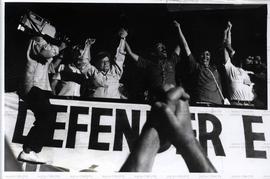 Festa da vitória da candidatura Luiza Erundina Prefeita (PT) , na Av. Paulista, ao final das eleições de 1988 (São Paulo-SP, 15 nov. 1988). / Crédito: Anselmo Piccardi