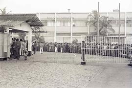 Assembleia dos metalúrgicos da Ford (São Bernardo do Campo-SP, data desconhecida). Crédito: Vera Jursys
