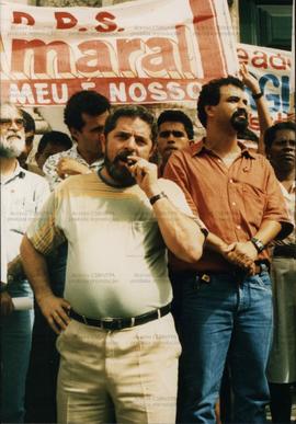Atividade da “Humberto Costa Prefeito” (PT) nas eleições (Recife-PE, 1992). / Crédito: Clóvis Campêlo.