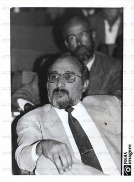 Retrato de Francisco Carlos Garisto, presidente da Federação Nacional dos Policiais Federais (Fenapef) (Brasília-DF, 18 jun. 1993). / Crédito: Lula Marques/Folha Imagem.