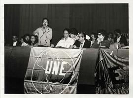 Ato posse da Diretoria da UNE no TUCA/PUC-SP (São Paulo-SP, nov. 1981). / Crédito: Vera Lúcia.
