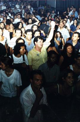 Festa em comemoração aos 18 anos do PT, no Bar Avenida (São Paulo-SP, Data desconhecida). / Crédito: Roberto Parizotti