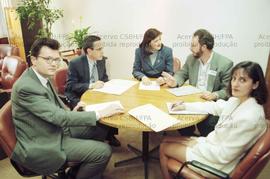 Reunião da [Comissão do Banespa?] (Local desconhecido, 1997). Crédito: Vera Jursys