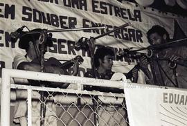 Festa das candidaturas “Eduardo Jorge deputado federal” e “Roberto Gouveia deputado estadual” (PT) nas eleições de 1986 (Local desconhecido, 1986). Crédito: Vera Jursys
