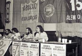 Assembleia da campanha salarial dos bancários de São Paulo (São Paulo-SP, 1982). Crédito: Vera Ju...