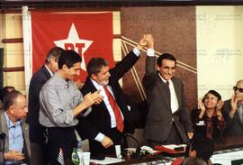 Atividade da candidatura &quot;Lula Presidente&quot; (PT) nas eleições de 2002 ([São Paulo?], 2002) / Crédito: Autoria desconhecida