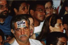 Comício da candidatura &quot;Lula Presidente&quot; (PT) nas eleições de 2002 (Recife-PE, 2002) / Crédito: Autoria desconhecida