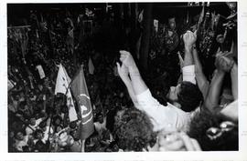 Comício da campanha Lula presidente nas eleições de 1989 (Porto Alegre-RS, 9 nov. 1989). / Crédit...