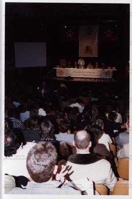 Plenária Nacional de candidatos à Prefeitos e Prefeitas do PT (Local desconhecido, 2000). / Crédito: Autoria desconhecida