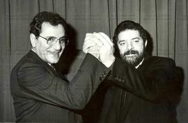 Entrevista coletiva de imprensa concedida pela candidatura “Lula Presidente” (PT) nas eleições de 1989 (Local desconhecido, 1989). / Crédito: Roberto Parizotti