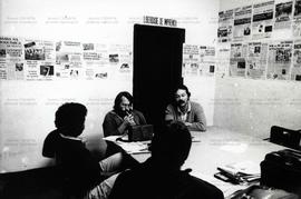Debate “Perspectivas das Oposições Sindicais” na sede do jornal Em Tempo (São Paulo-SP, [abri./mai.?] 1979). / Crédito: Ennio Brauns Filho.